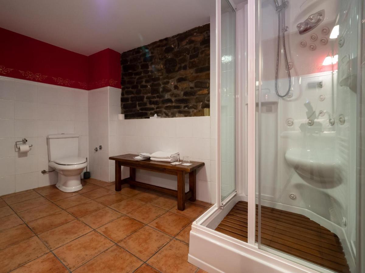 Hotel Casa Cruz - Auto Check-in (adults Only) Boltaña