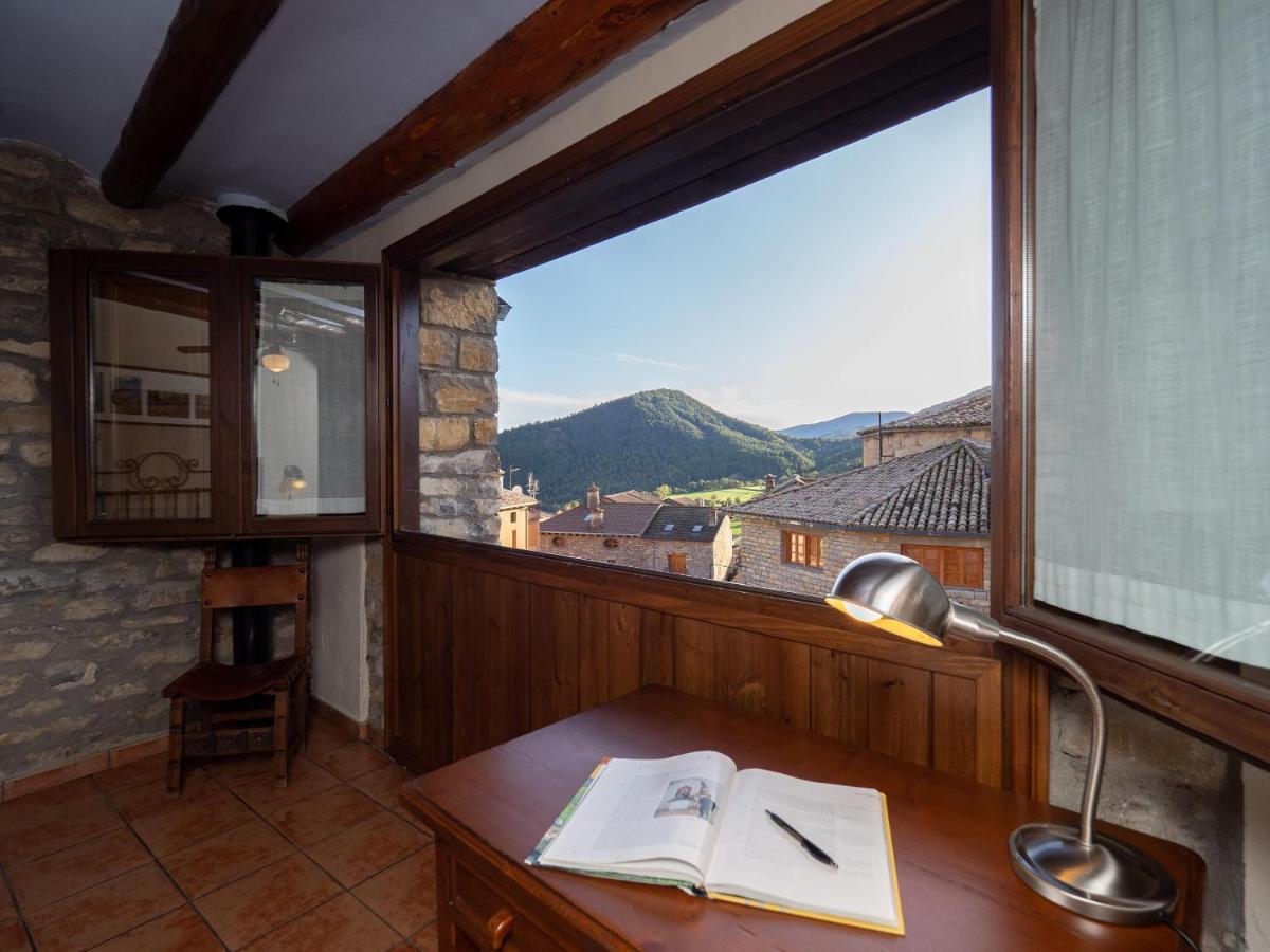 Hotel Casa Cruz - Auto Check-in (adults Only) Boltaña