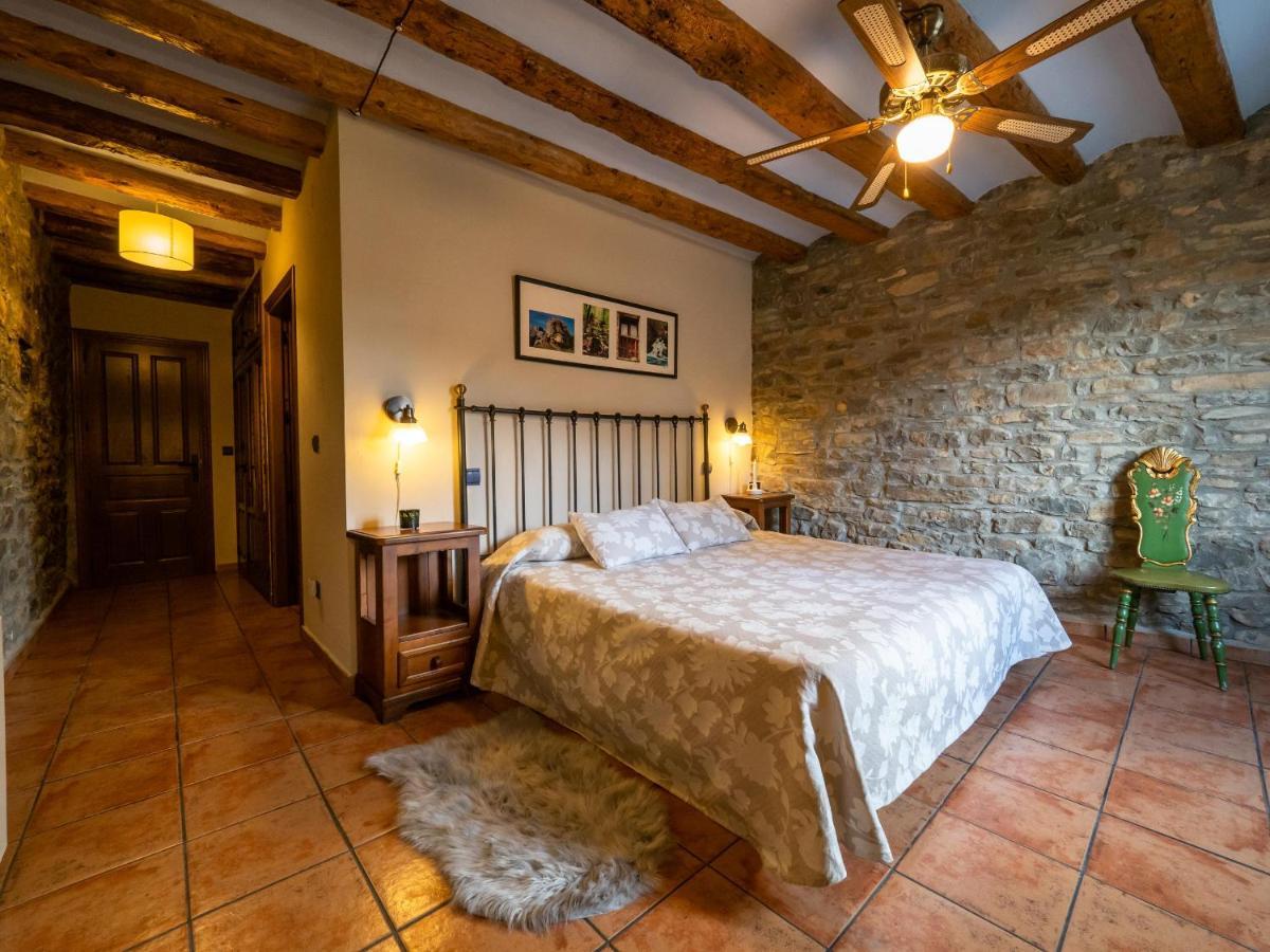 Casa Cruz - Auto Check-in (adults Only) Hotel Boltaña